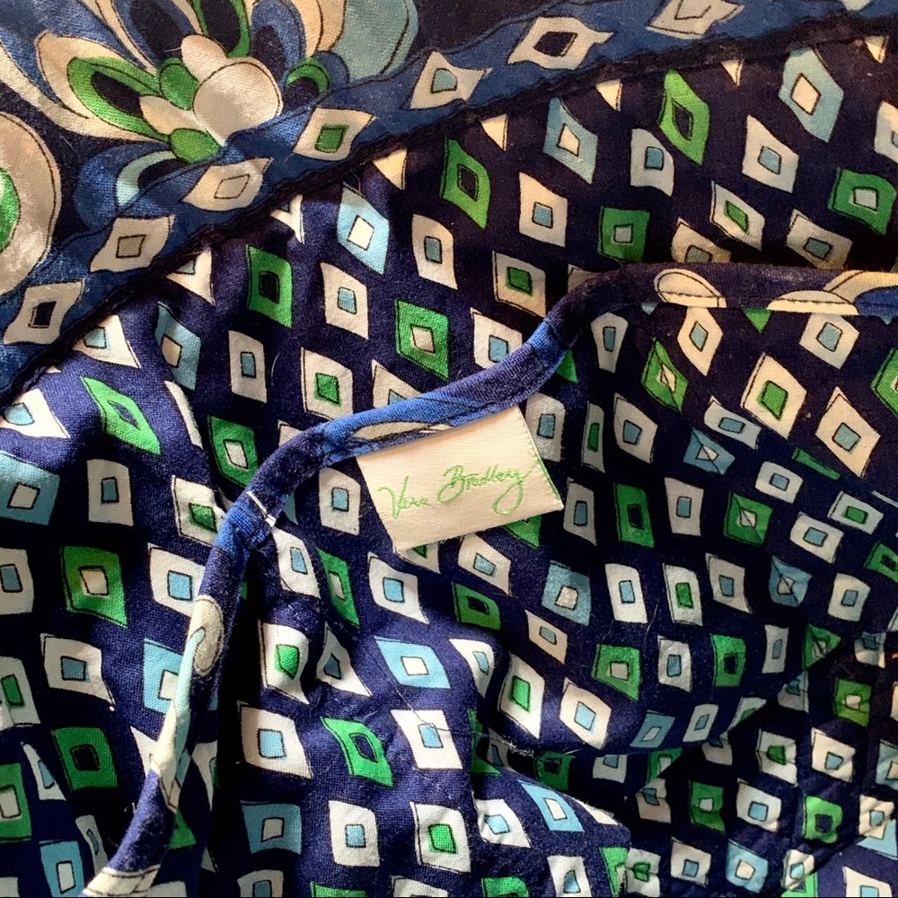 Vera Bradley Nora Grace Tote - Picture 4 of 8